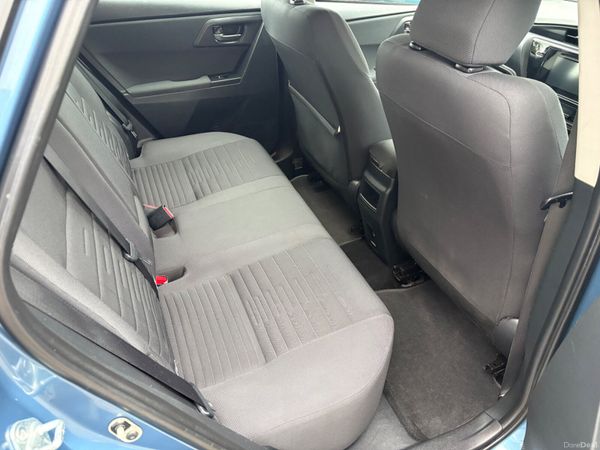 Toyota Auris 365113308