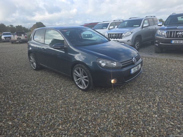 Volkswagen Golf 1.6 TDi Highline 365365935