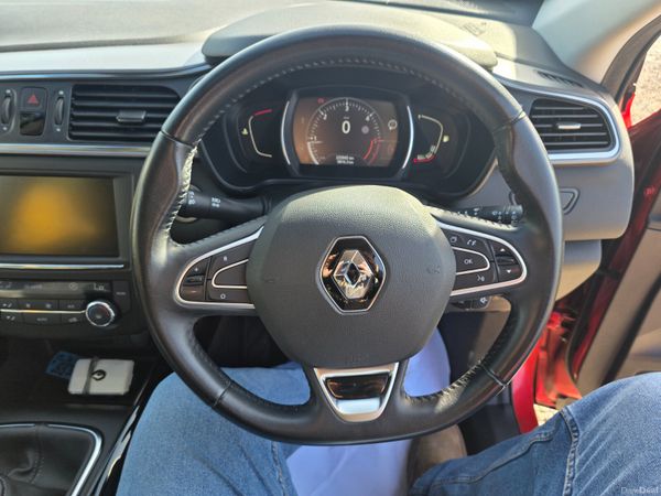 Renault Kadjar 2016 365451093