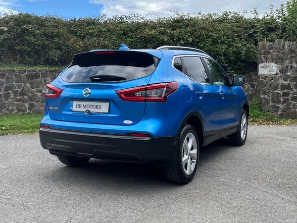 Nissan Qashqai 1.2 Petrol SV 365403321