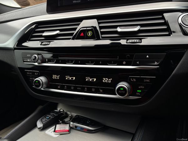 BMW 520D X-DRIVE MSPORT TOURING 365412524