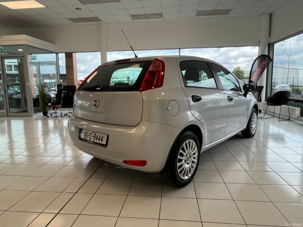 Fiat Punto 2015 1.2 low kms 365430963