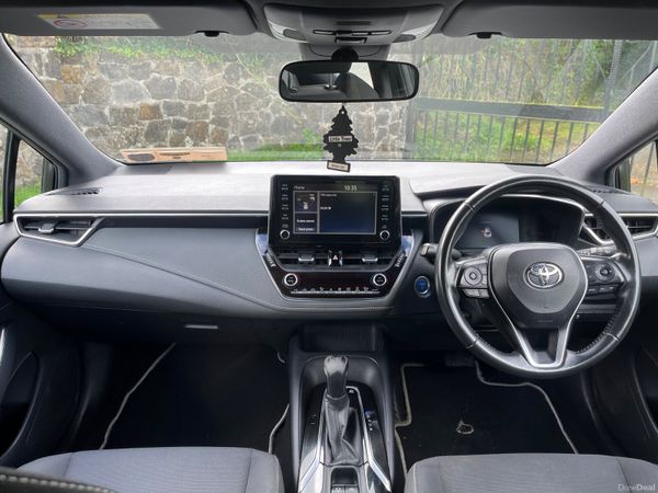 Toyota Corolla 1.8 Hybrid Luna Hatchback 365809949