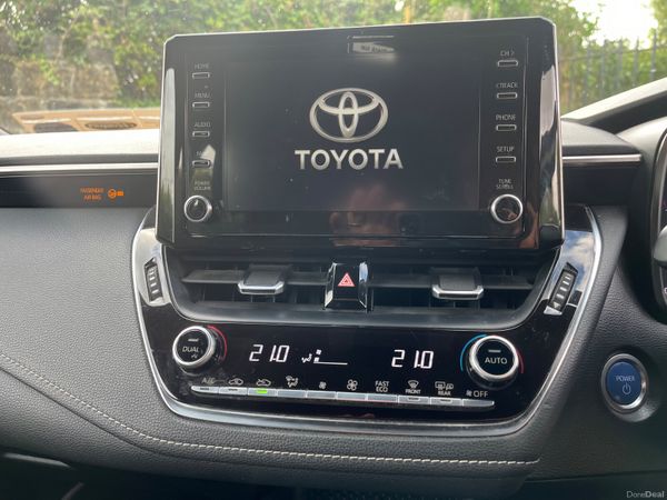 Toyota Corolla 1.8 Hybrid Luna Hatchback 365809955