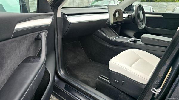 // Deposit Taken // 366112501