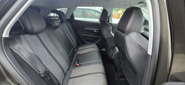 Peugeot 3008 1.2 T Allure Spec 366202721