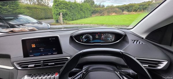 Peugeot 3008 1.2 T Allure Spec 366202722