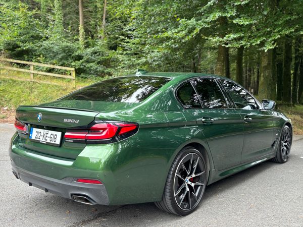 2021 BMW 520d M Sport (MHT) RARE COLOUR 366357373
