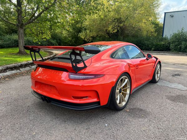 Porsche 911 GT3-RS 366367961