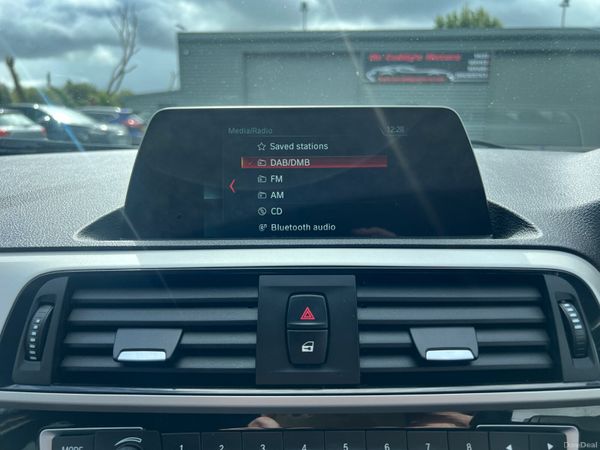 2018 (182) BMW 116D SE 1.5 366562323