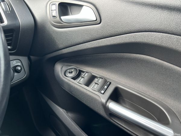 2016 Ford C-Max Titanium 1.5 TDCI 366563091