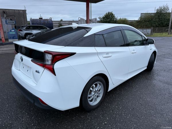 TOYOTA PRIUS 2020 1.8L PETROL HYBRID AUTOMATIC 366602034