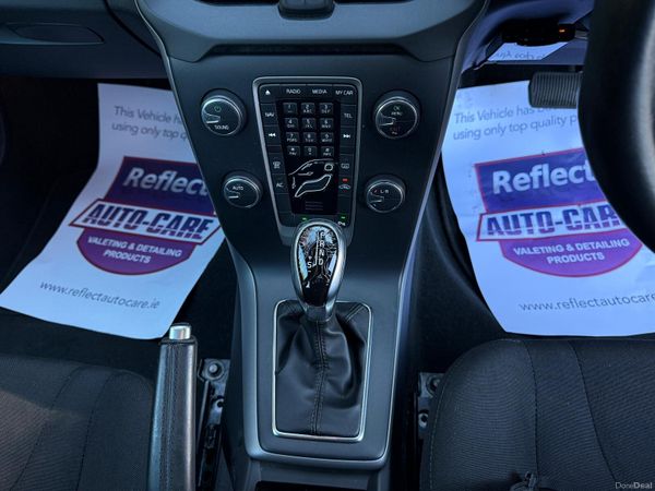 Volvo V40  2014 automatic 366782985