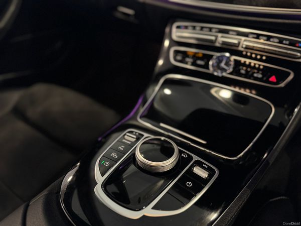 162 Mercedes-Benz E220D AMG LINE 366849977