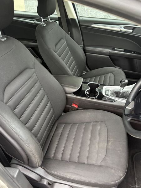 Ford Mondeo 2015 366880260