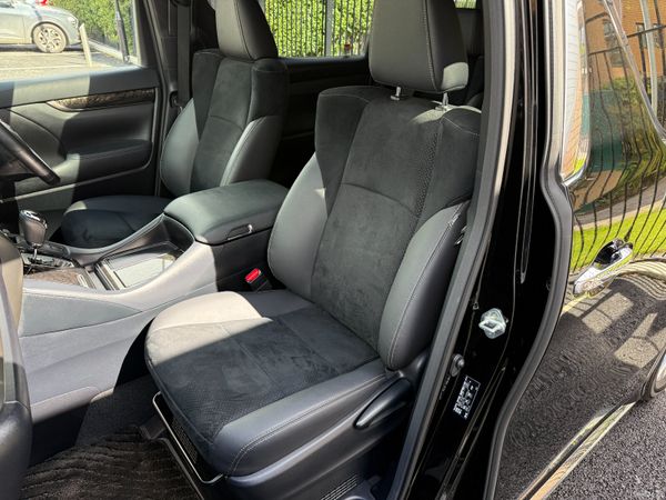 2023 Toyota Alphard 366898761