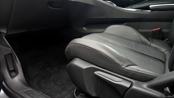 🔥 2021 Peugeot 3008 HYBRID2 PHEV 225bhp Allure 366808013