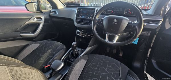 2018 Peugeot 2008 (LOW MILAGE) 366810177