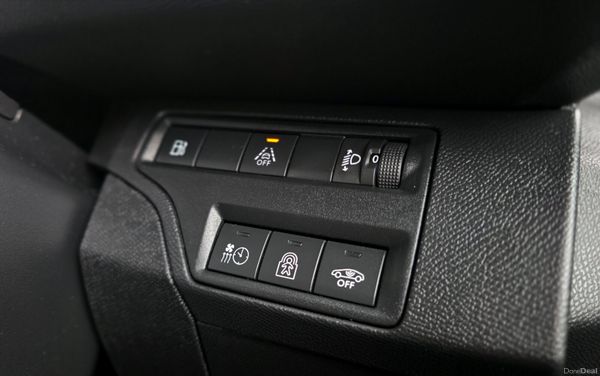 🔥 2021 Peugeot 3008 HYBRID2 PHEV 225bhp Allure 366814641