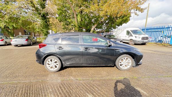 Toyota Auris 1.8 Hybrid 2016 367256959
