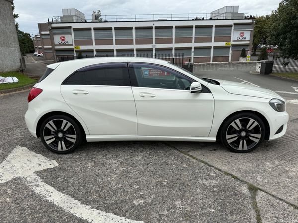 MERCEDES A180 2014 AUTOMATIC 367377807