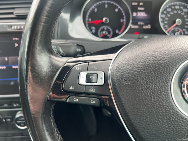 2018 Volkswagen Golf  SE Nav 1.6 TDI BMT 367773375