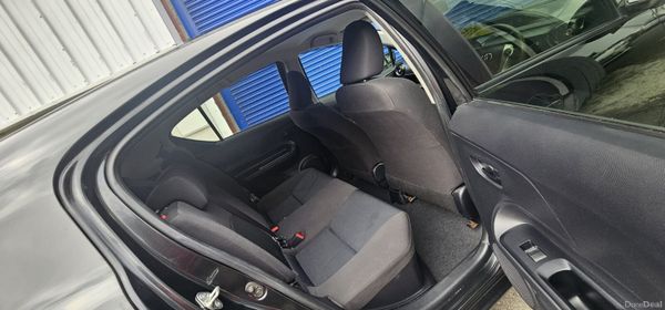 Toyota Aqua Push start 367894121