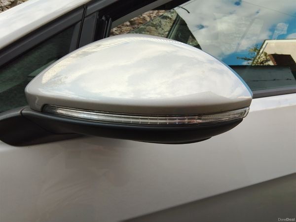 Volkswagen Golf 2015 367808155