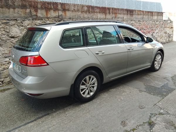 Volkswagen Golf 2015 367808169
