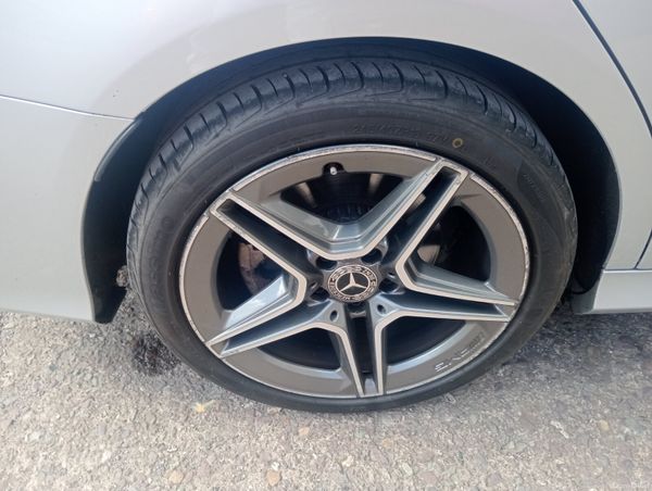 Mercedes-Benz C-Class 2019 auto 367904219