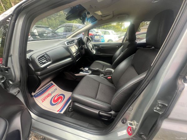 Honda Fit/Jazz 2015 368068193