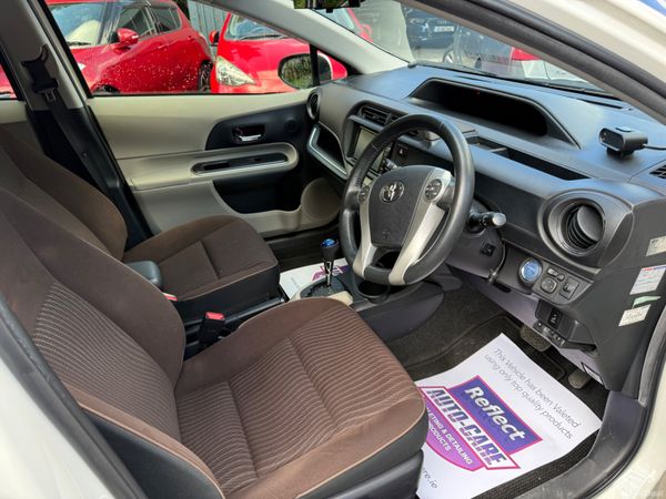 Toyota Aqua 2014 / Reverse Camera/Hybrid 368011705