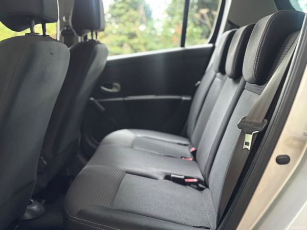 2013 Renault Clio 1.2 16V 75 EXPRESSION 368024765