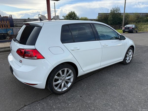 Volkswagen Golf 2015 1.2 PETROL AUTOMATIC 368102258