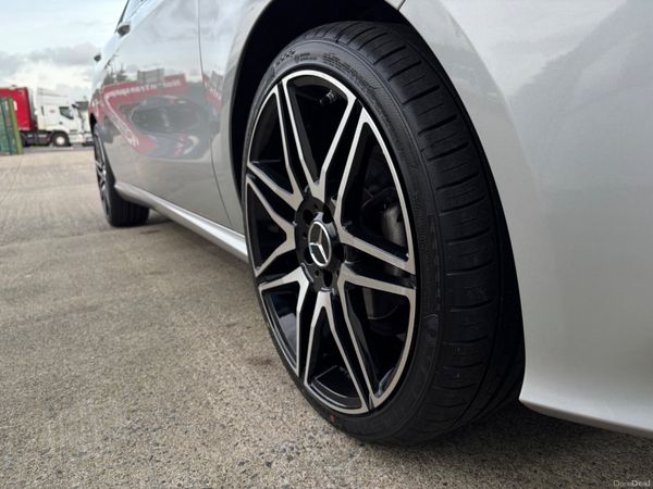 Mercedes-Benz A180D SPORT Low Mileage 368127094