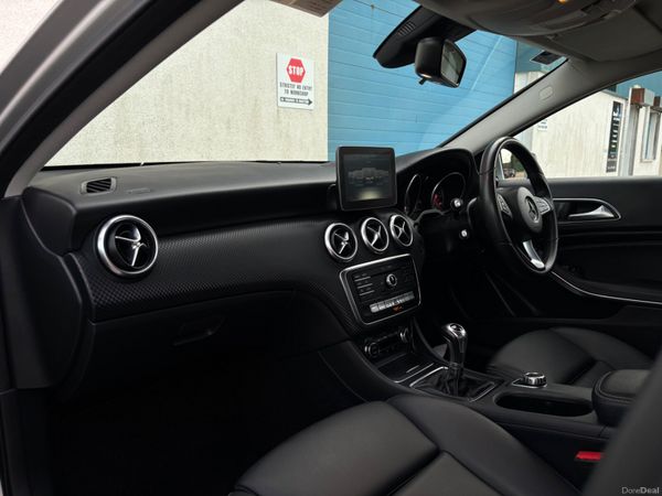 Mercedes-Benz A180D SPORT Low Mileage 368127121