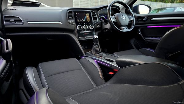 🔥 2021 Renault Megane 1.3TCe 140 GPF ICONIC 368281961