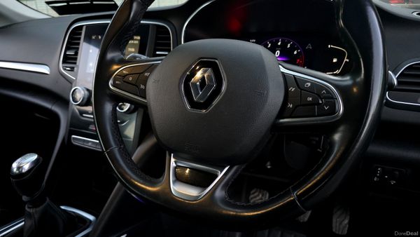 🔥 2021 Renault Megane 1.3TCe 140 GPF ICONIC 368281985