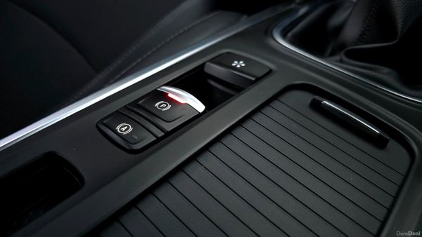 🔥 2021 Renault Megane 1.3TCe 140 GPF ICONIC 368282383