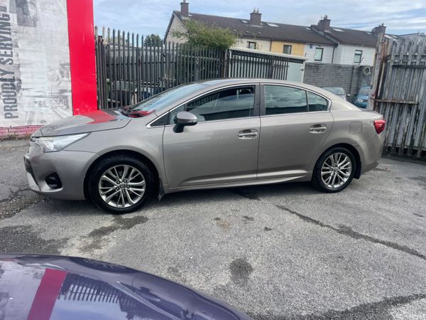 Toyota Avensis 2016 top spec  €8950 368474088
