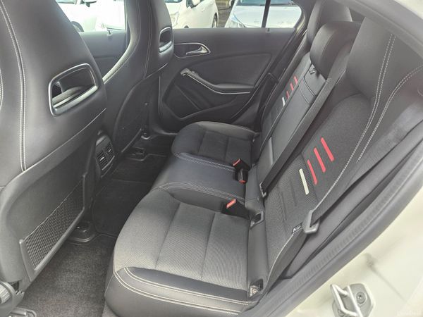 2017 Mercedes-Benz A-Class Automatic 368484961