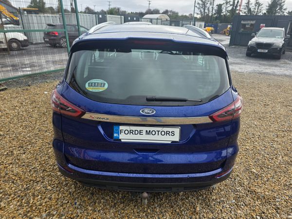 Ford S-Max Titanium 2018 368499455