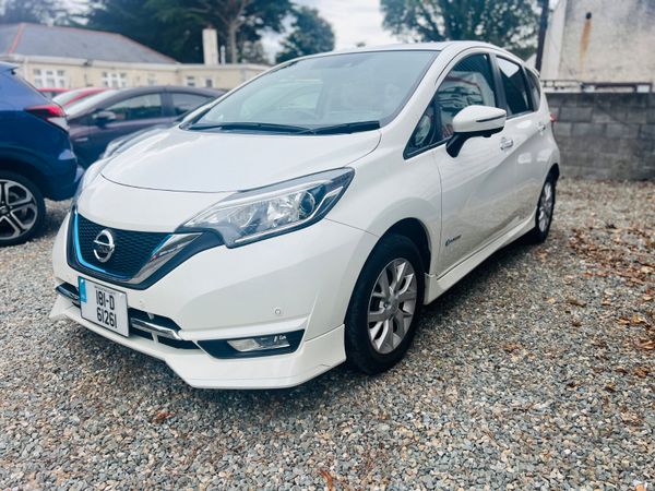 Nissan note 2018 ** white leather interior 368410089