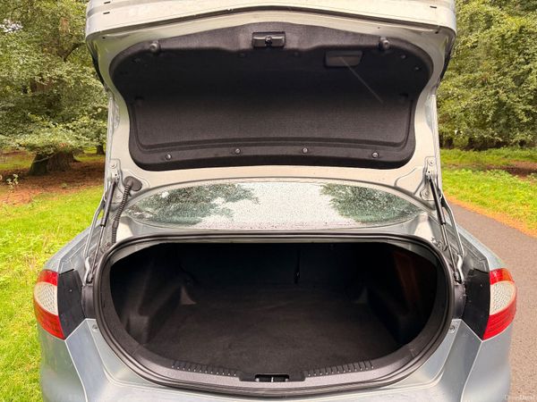 Ford Mondeo 2007 Diesel Zetec 368538203