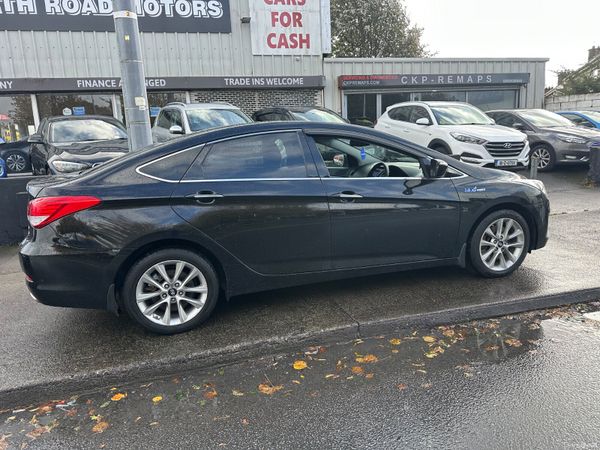 Hyundai i40 BLUE 1.7 Diesel NCT TAX 368715859