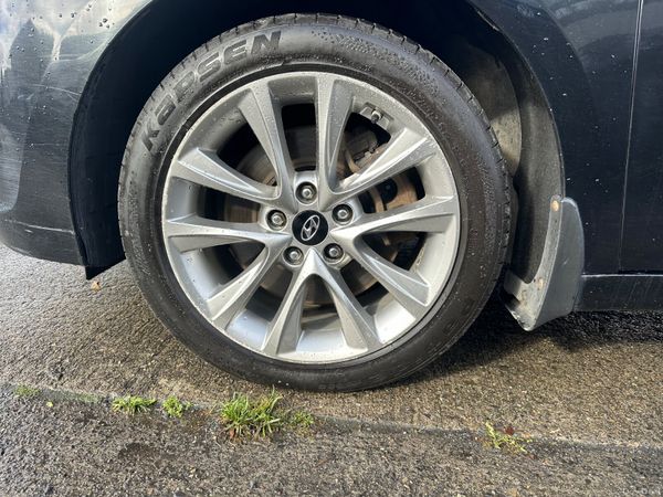 Hyundai i40 BLUE 1.7 Diesel NCT TAX 368715869