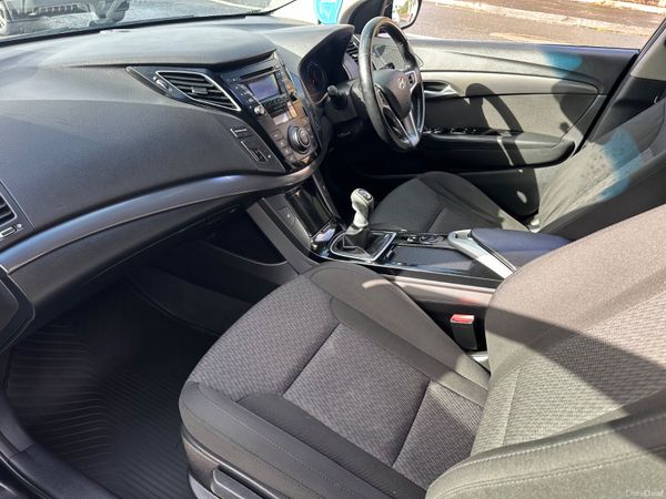 Hyundai i40 BLUE 1.7 Diesel NCT TAX 368715872