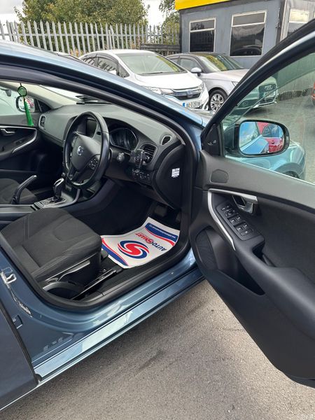 Volvo V40 2014 368854809