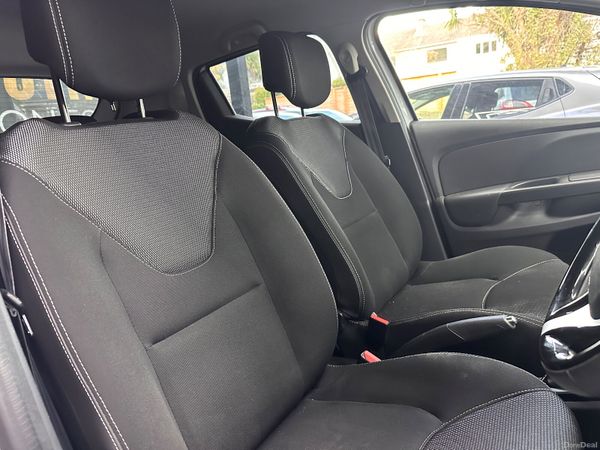 Renault Clio lutecia 368899700