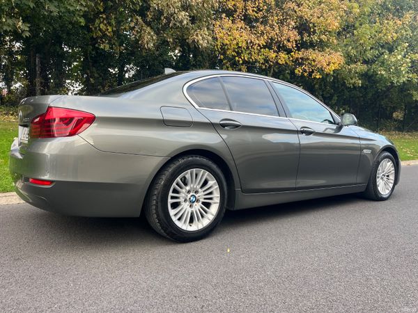 BMW 5-Series 2015 AUTOMATIC 369140953